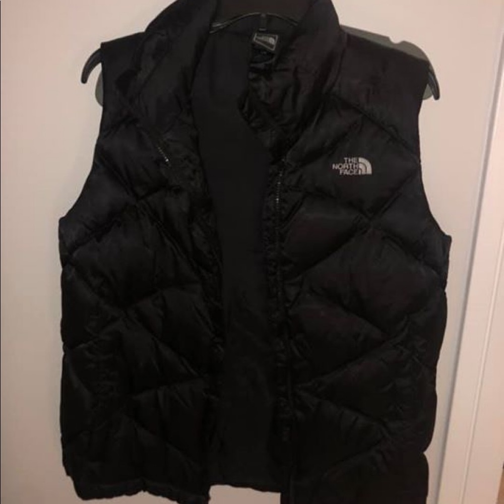 Black L North Face Vest